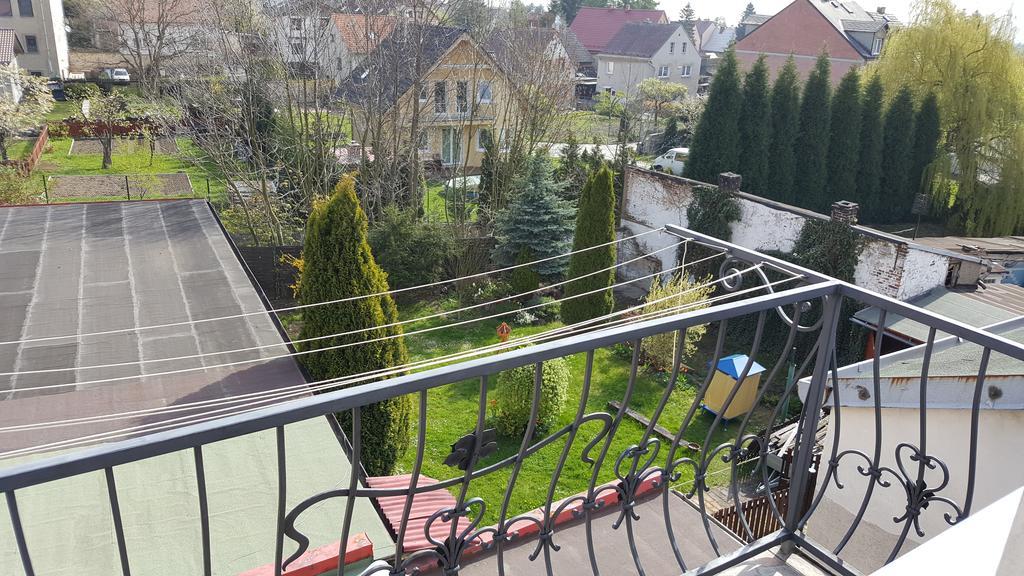 Restaurace U Marty Hotel Dubí Екстериор снимка