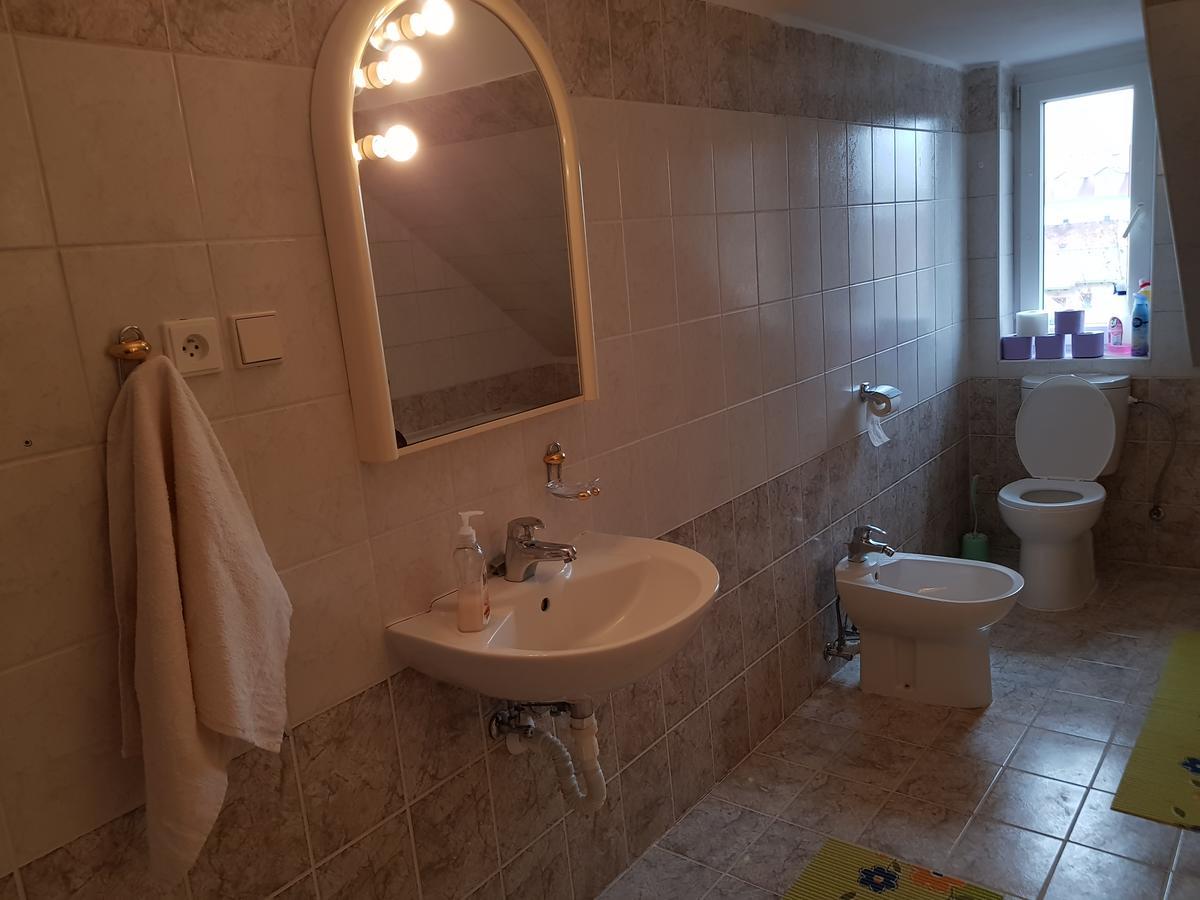 Restaurace U Marty Hotel Dubí Екстериор снимка
