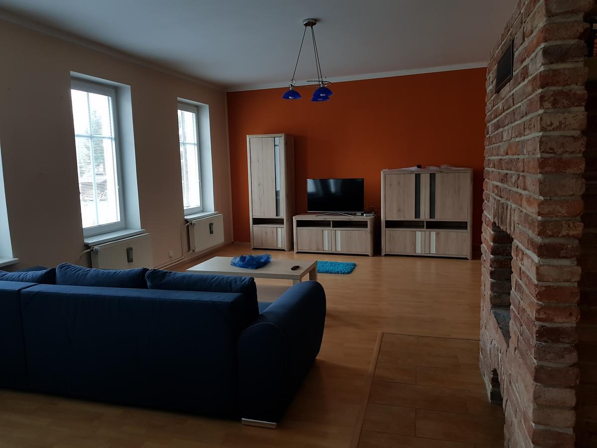 Restaurace U Marty Hotel Dubí Екстериор снимка